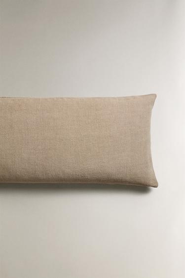 WASHED LINEN CUSHION COVER - Light beige by Zara - Image 3
