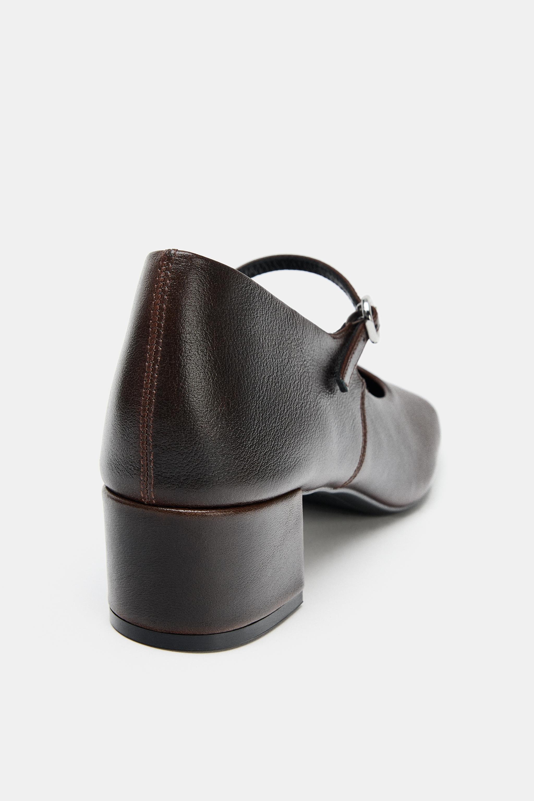 CHAUSSURES À TALONS EN CUIR