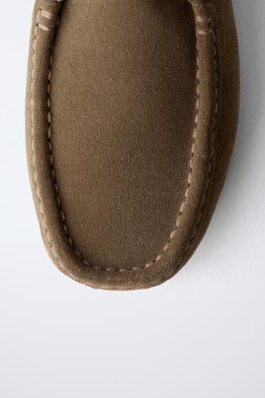 CHAUSSURES EN CUIR À SURPIQÛRES - Gris de Zara - Image 5