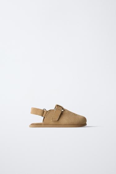 SABOTS EN CUIR - Marron de Zara