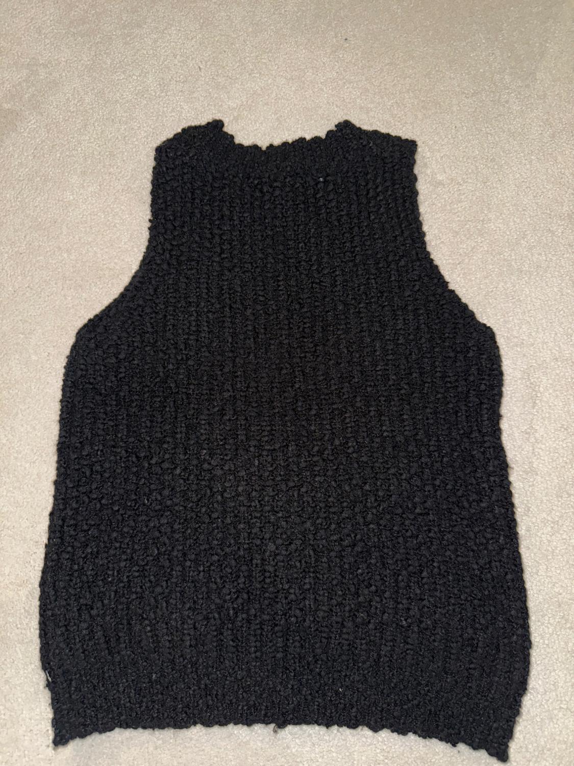 TEXTURED KNIT TOP - Image 2