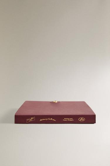PLANIFICATEUR HEBDOMADAIRE À FERMETURE - Bordeaux de Zara - Image 1