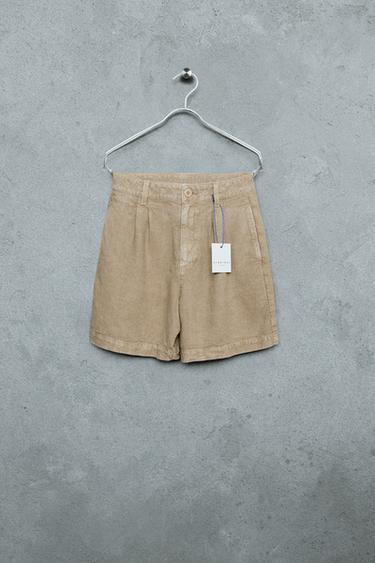 STORIESZ - PANTALLONA TË SHKURTRA ME PENSA DHE LINO - Ngjyrë kastori nga Zara