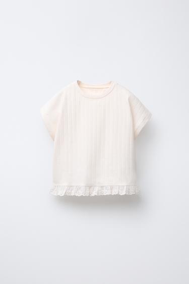 ЖАККАРДОВАЯ ФУТБОЛКА СО ШВЕЙЦАРСКОЙ ВЫШИВКОЙ — ЭКРЮ от Zara