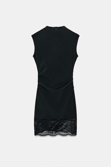 ROBE COURTE STRETCH EN DENTELLE - Noir de Zara
