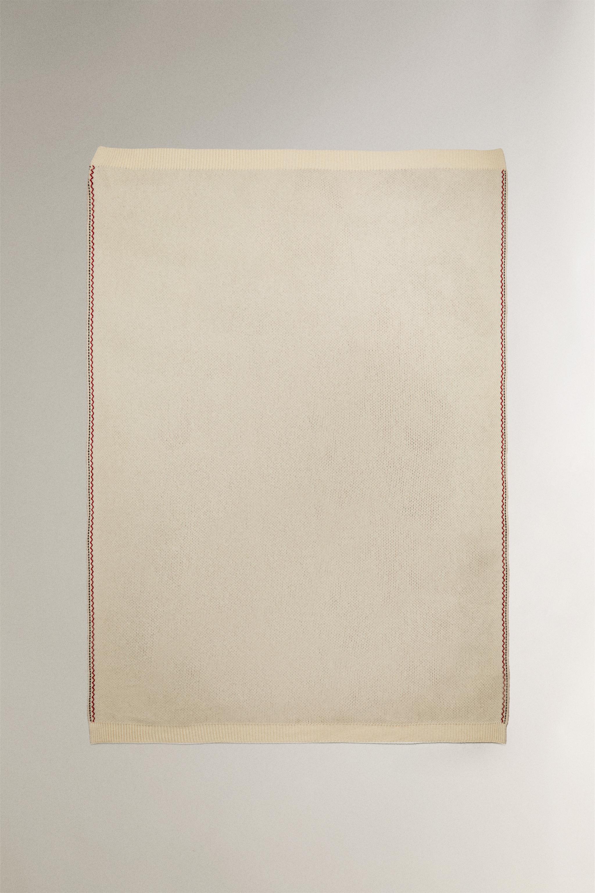 CHRISTMAS JACQUARD KNIT BLANKET