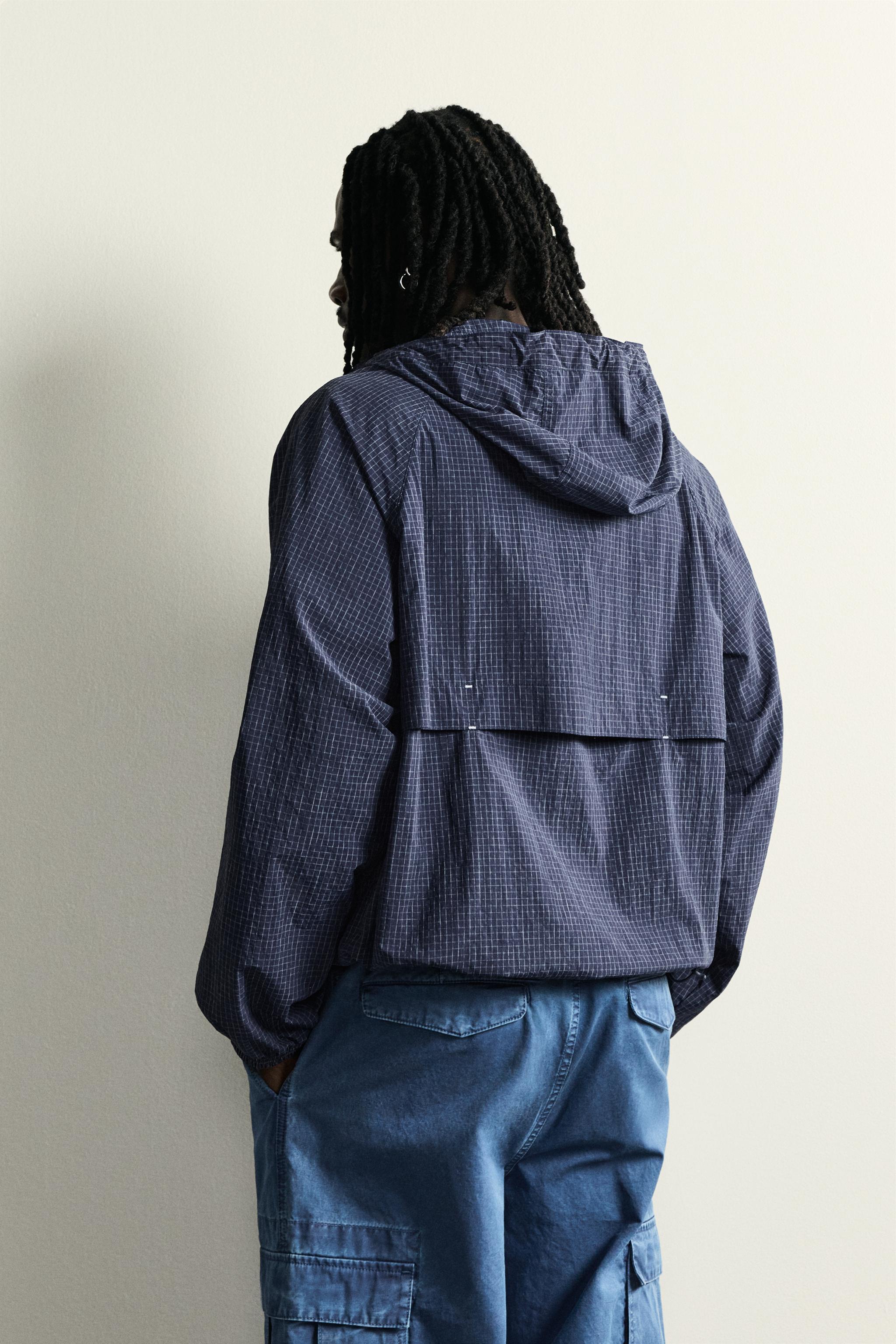 HOODIE WINDBREAKER JACKET