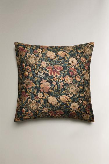 TAIE D’OREILLER IMPRIMÉ FLEURS - MIDNIGHT BLUE de Zara - Image 1