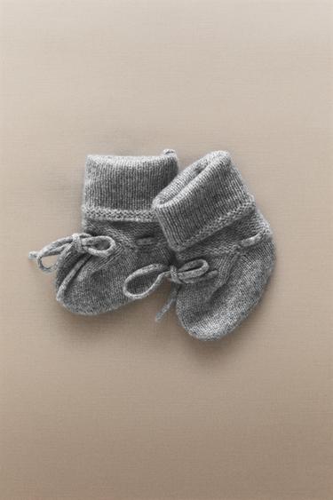 CHAUSSONS BÉBÉ CACHEMIRE - Gris de Zara - Image 5