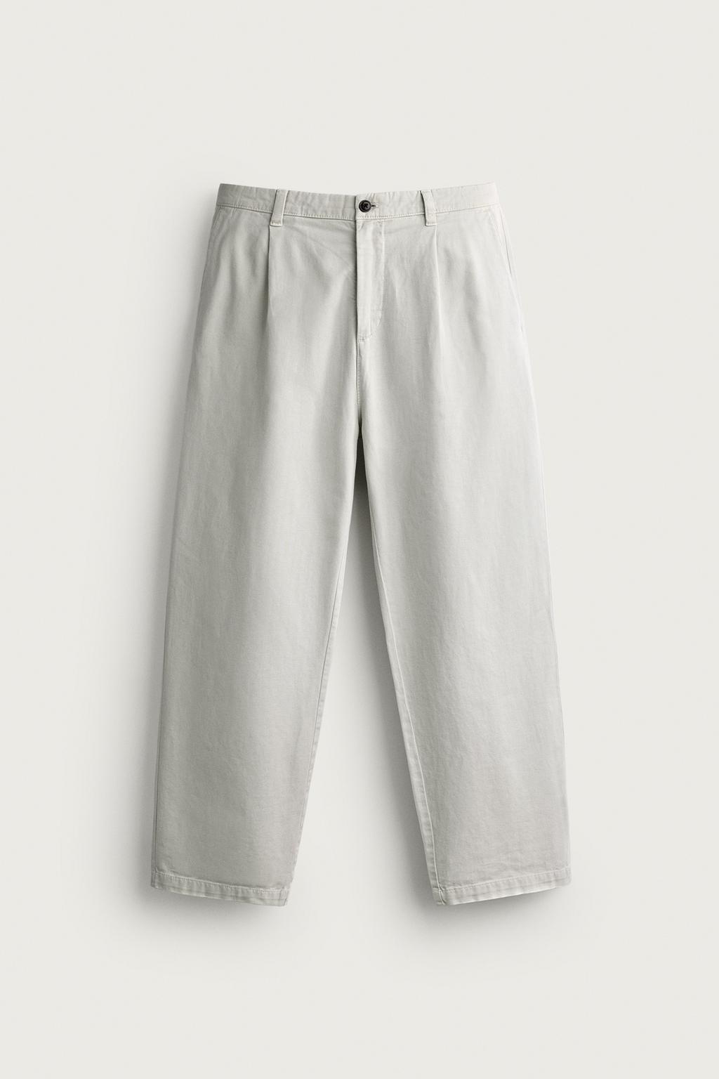 STRAIGHT-LEG PLEATED CHINO TROUSERS