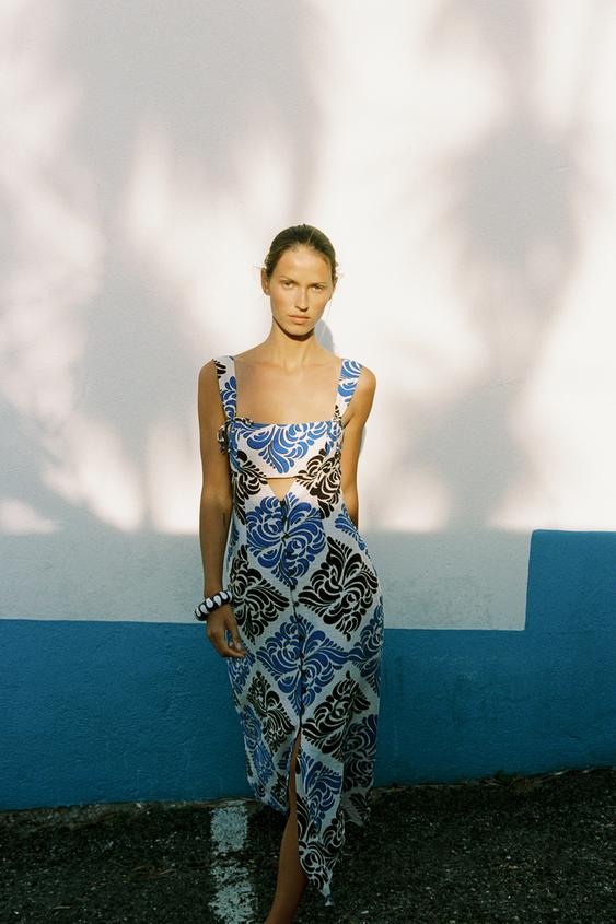 ПЛАТЬЕ МИДИ С ПРИНТОМ — Цвет небеленого полотна/Синий от Zara — изображение 0