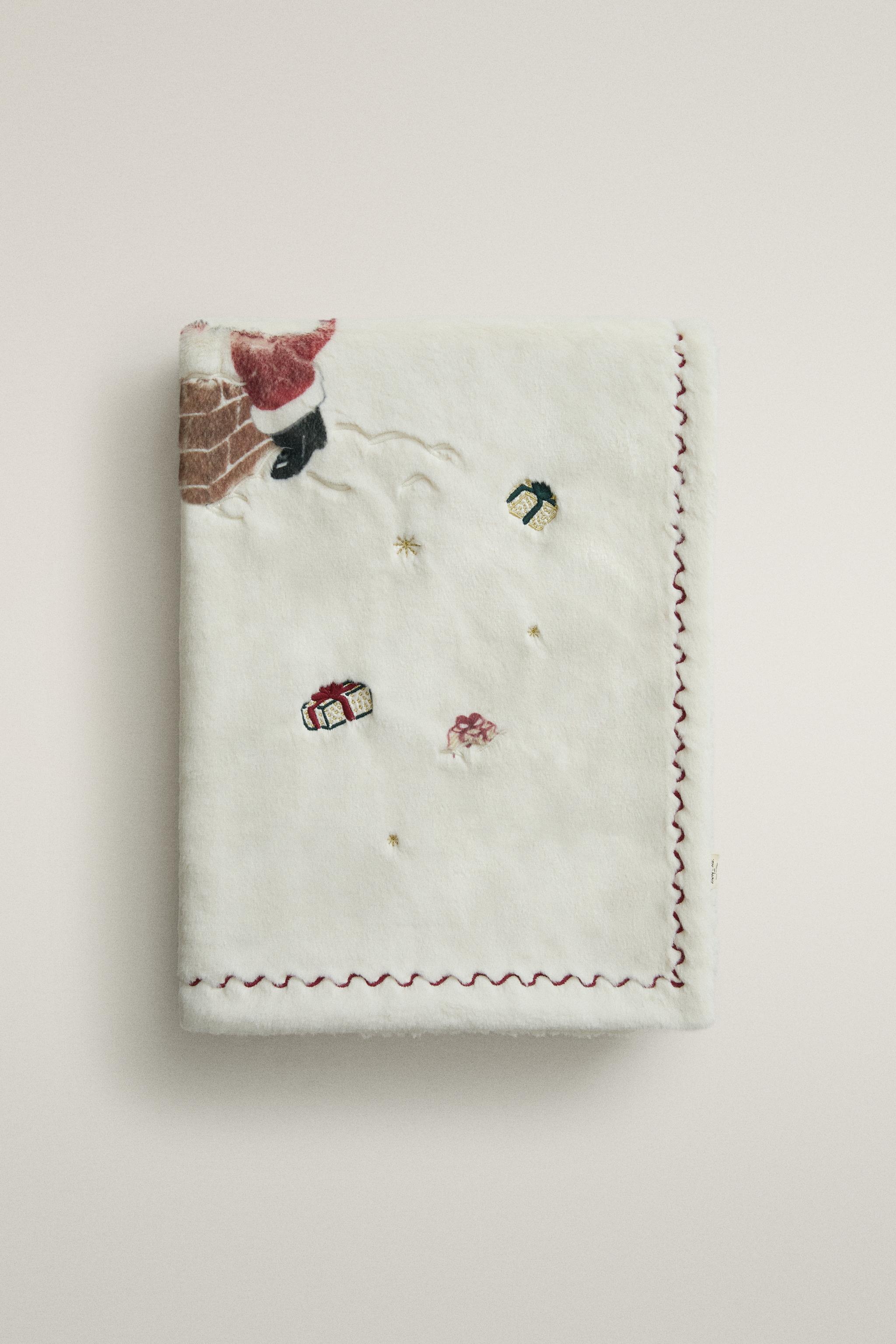 KIDS' CHRISTMAS SHERPA BLANKET