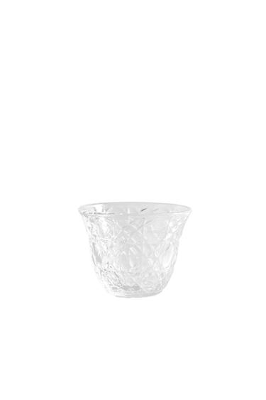 SMALL GLASS TUMBLER WITH RAISED DESIGN - Transparent by Zara