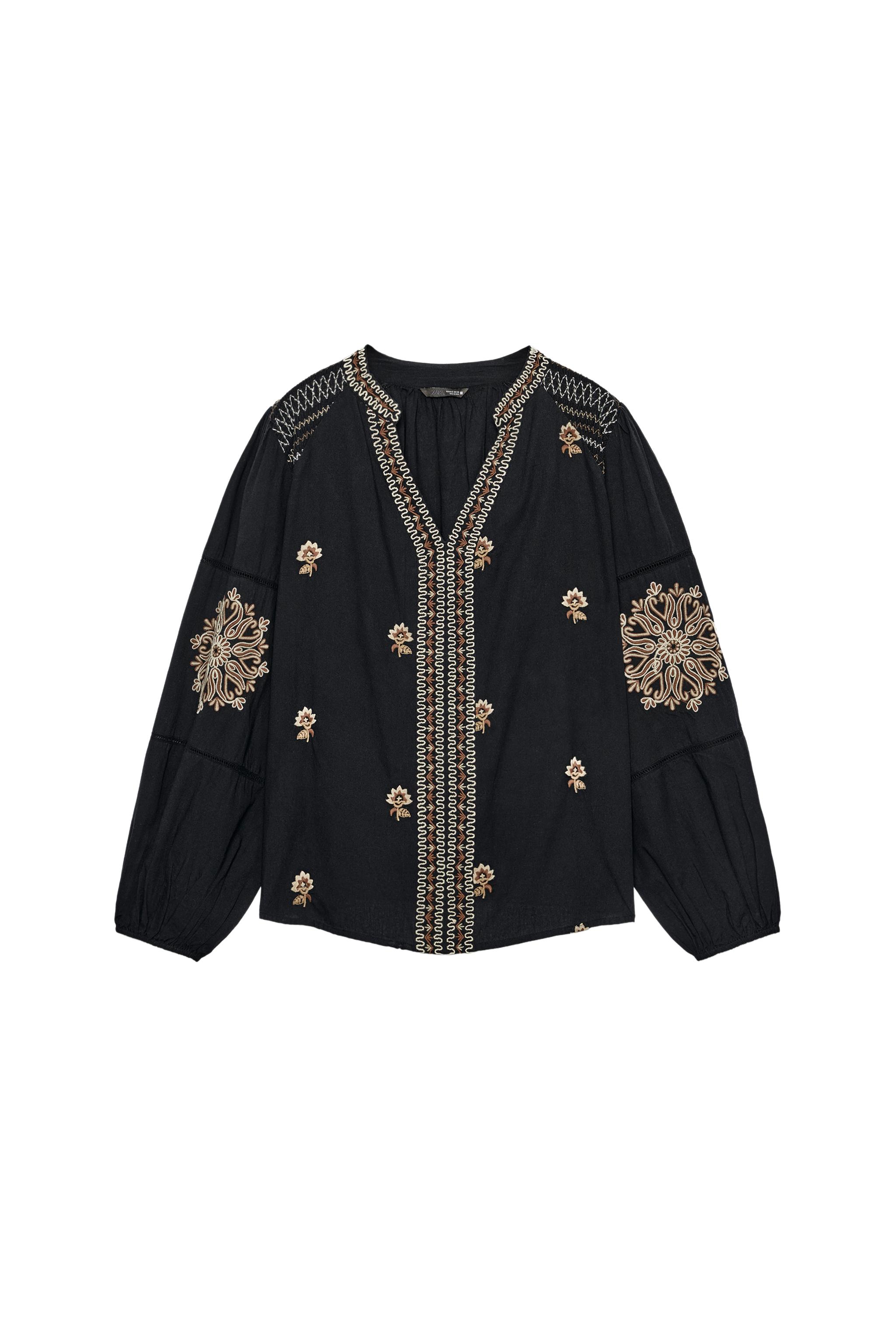 ÇİÇEK İŞLEMELİ GÖMLEK