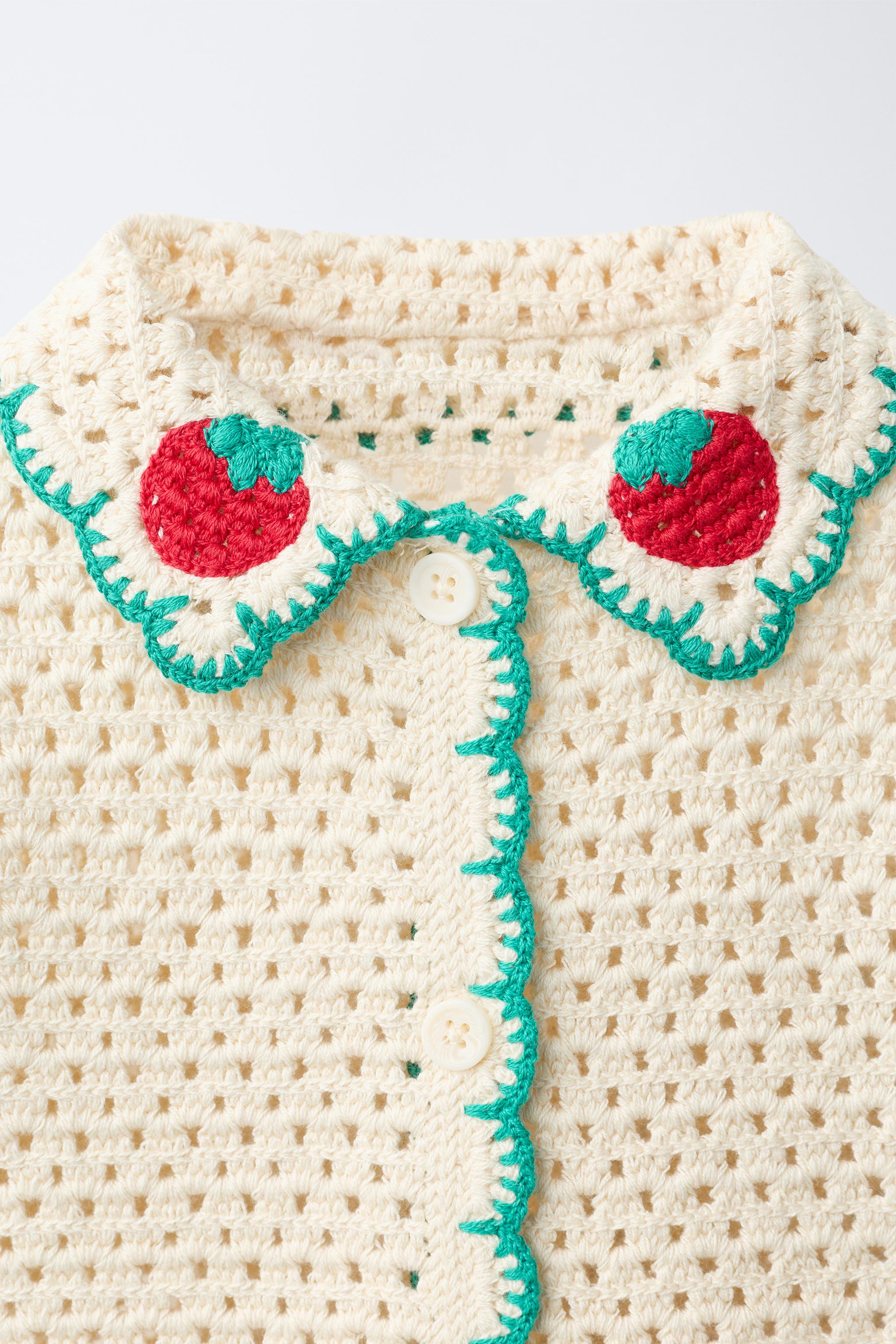 HELLO KITTY © SANRIO KNIT SHIRT - Ecru / Green | ZARA Singapore