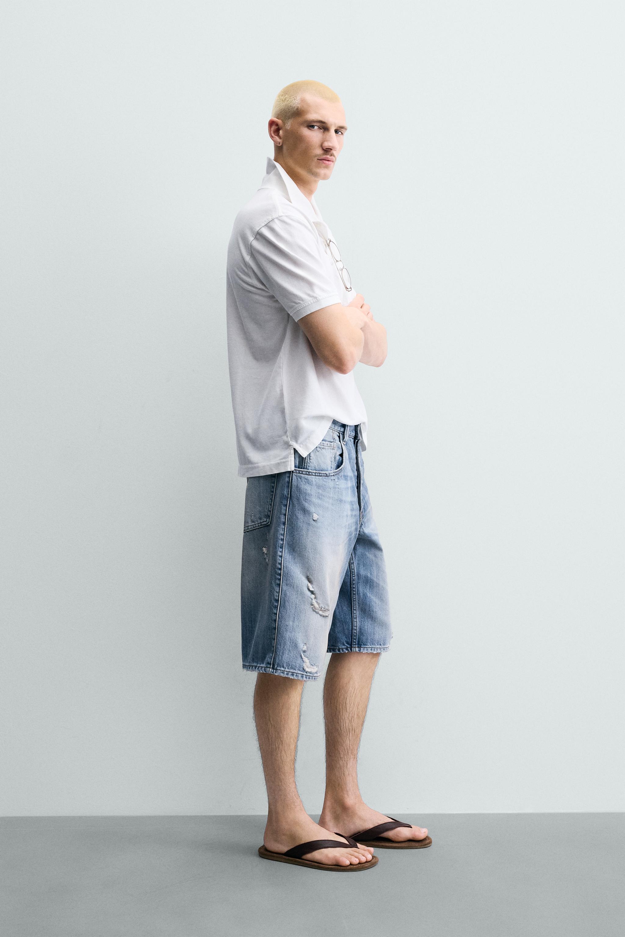 BERMUDA BAGGY EN JEAN DÉCHIRÉ