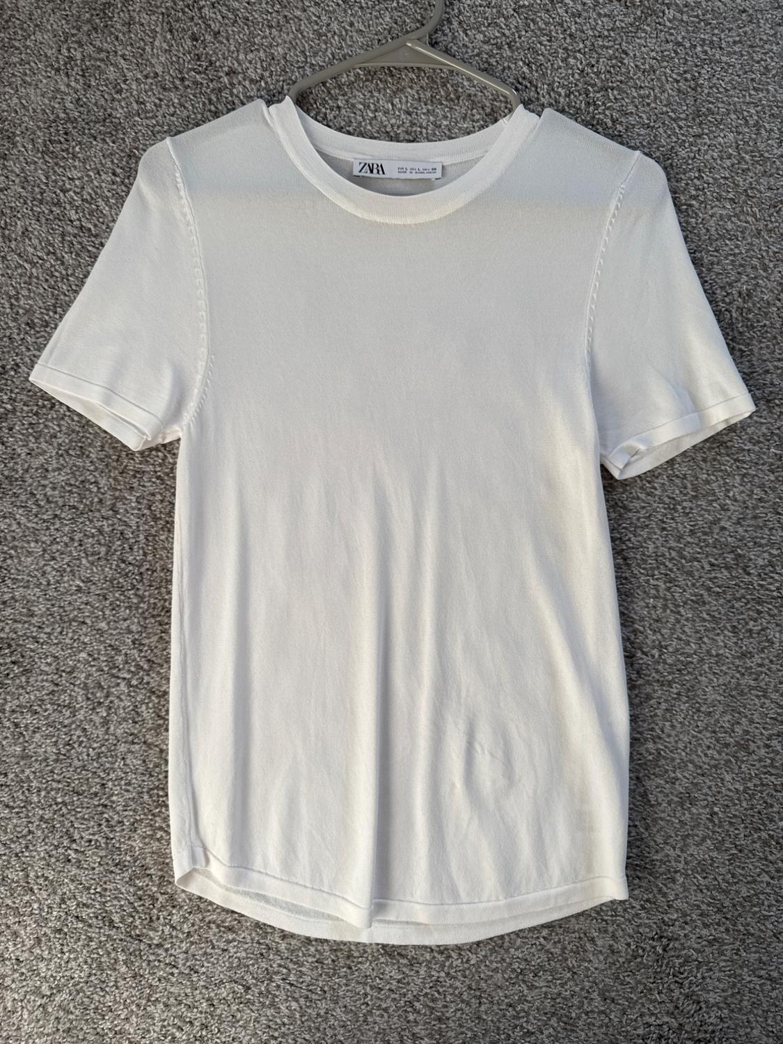 BASIC EXTRAFINE KNIT TOP