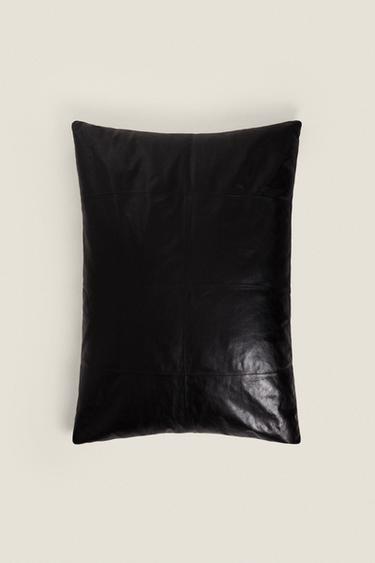 SEAMED LEATHER POUFFE - Black by Zara - Image 0