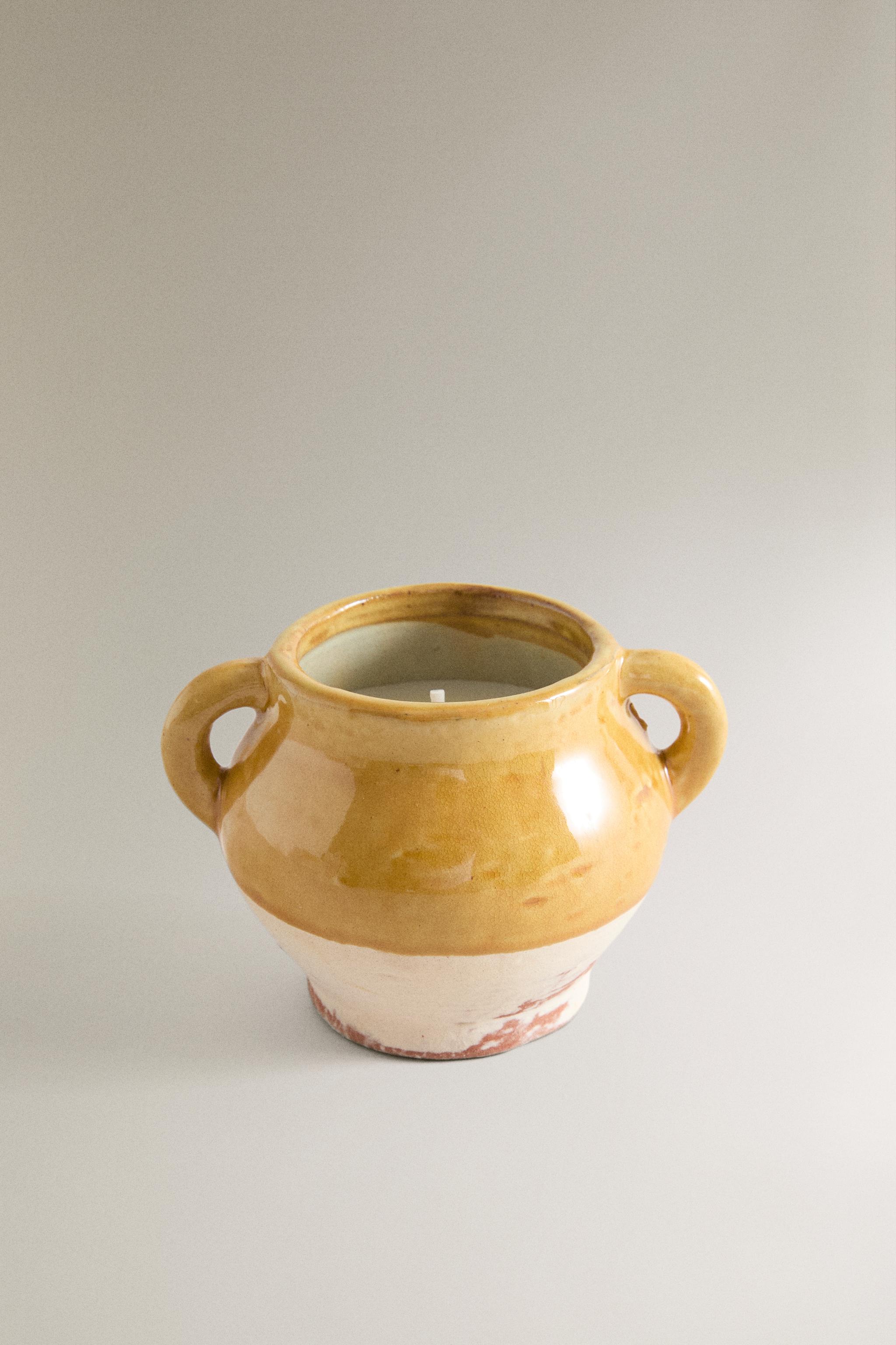(170 G) FIG LEAF SCENTED CANDLE — Bright yellow