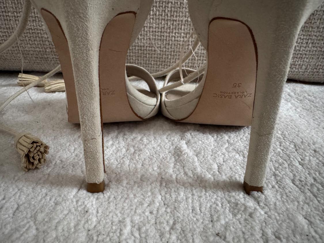 ABSATZSCHUHE ZUM SCHNÜREN - Image 3