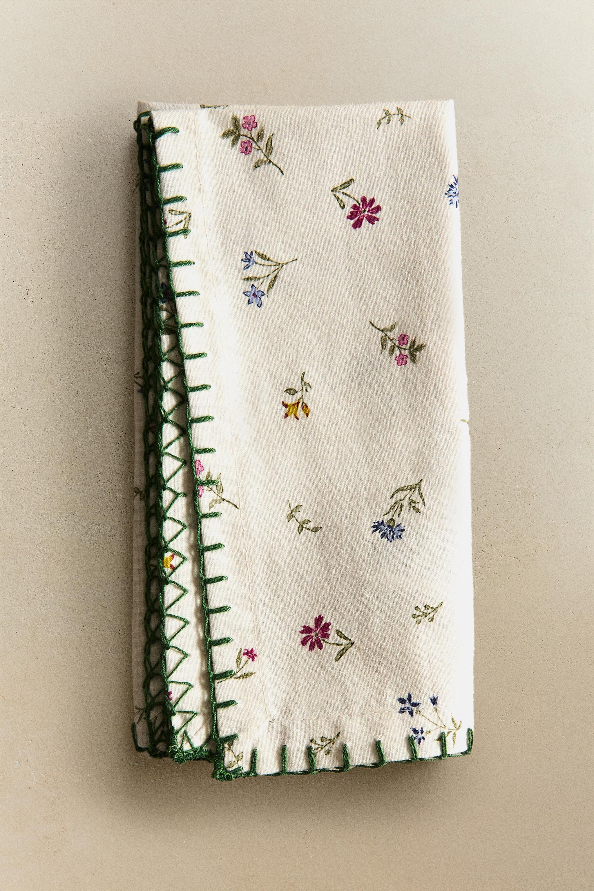LOT SERVIETTES DE TABLE IMPRIMÉ FLORAL (LOT DE 2)