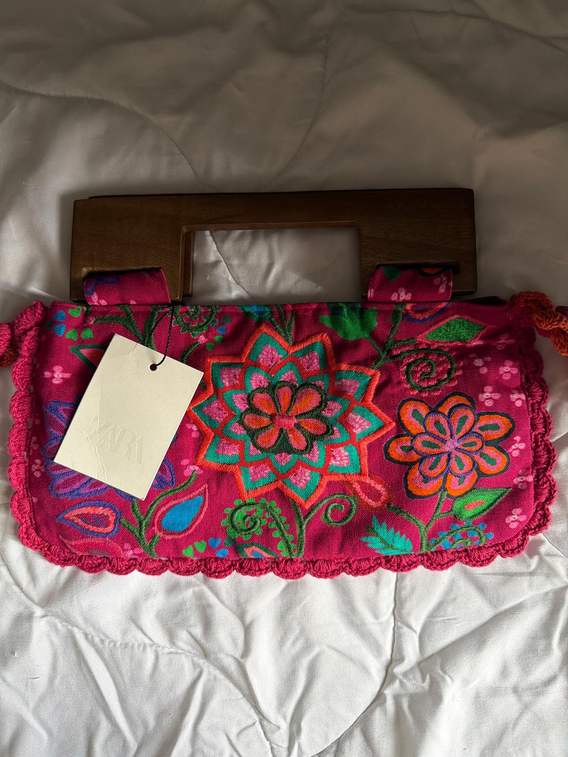 BOLSO FLORES BORDADAS - Image 2