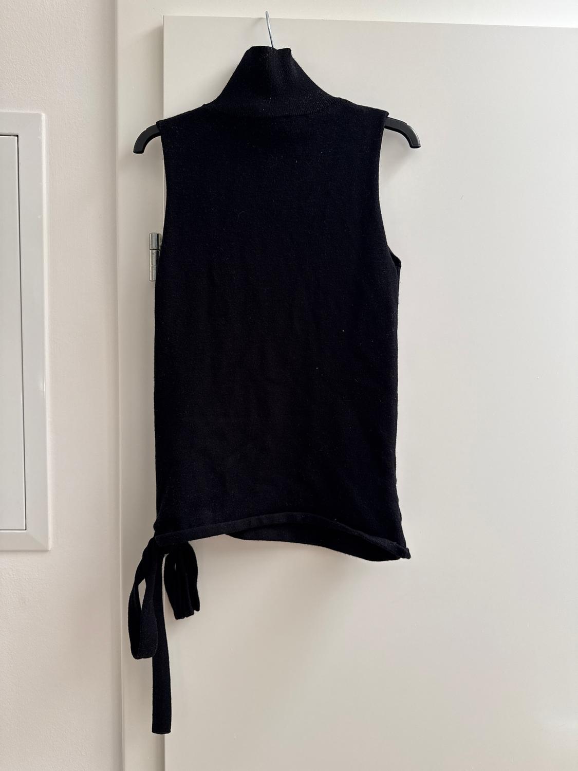 KNIT TOP WITH KNOT - Image 3