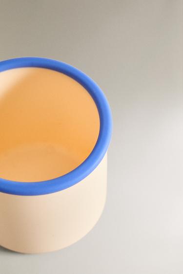 KIDS' CONTRAST SILICONE MUG - Ecru / Blue by Zara - Image 3