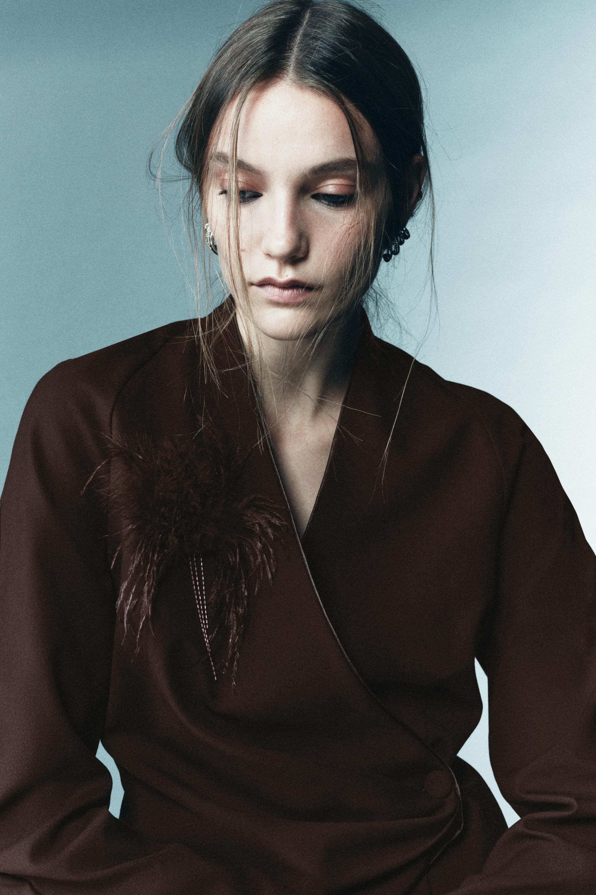 DRAPED FEATHER LIMITED EDITION SHIRT