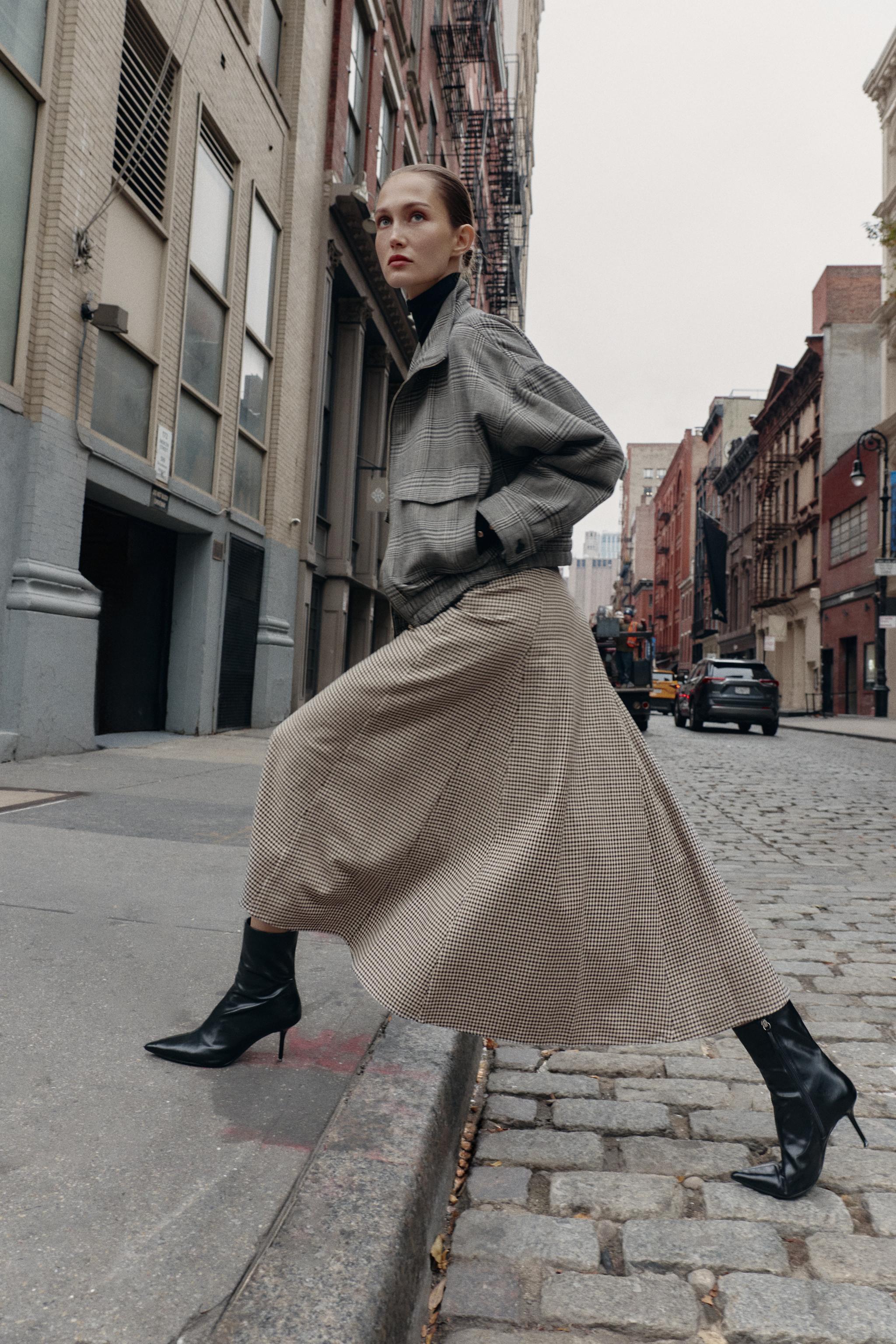 ベルト付き千鳥格子柄ミディ丈ケープスカート - ブラック/エクリュ