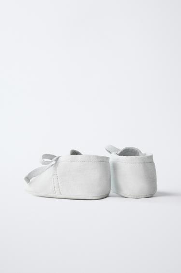 BOTTES À NŒUD - Gris clair de Zara - Image 5