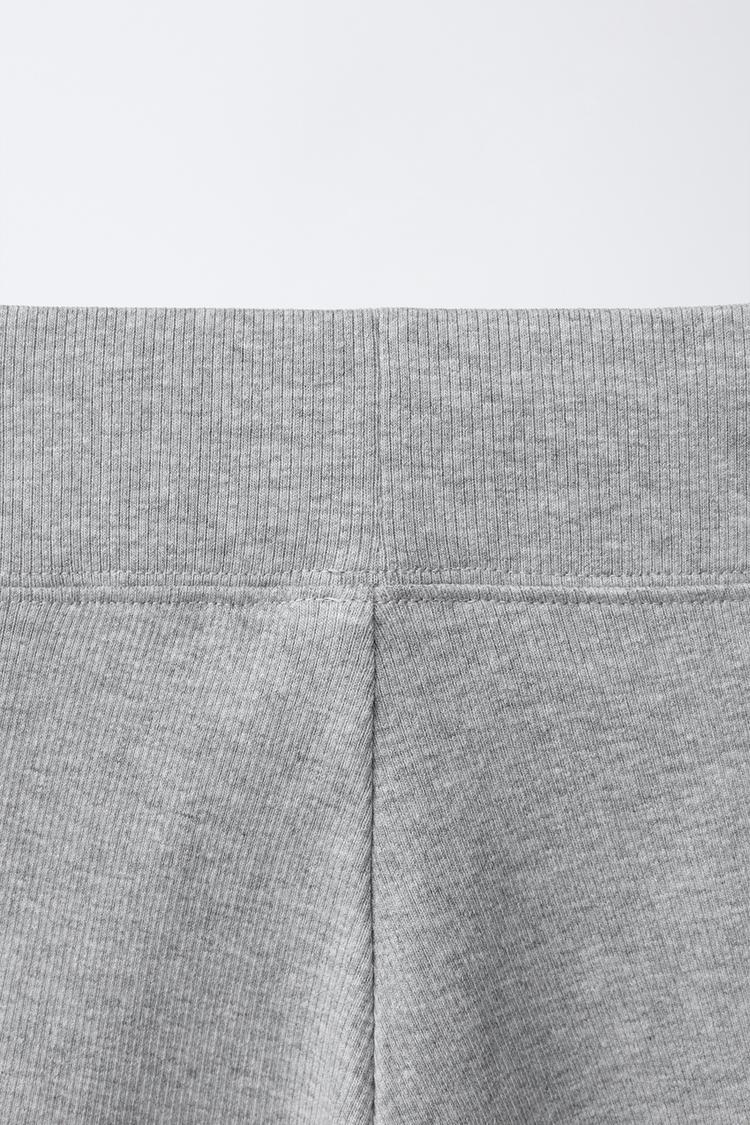 Leggings acanalados cortos 6