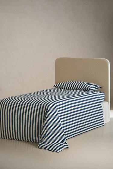 X THE ANIMALS OBSERVATORY KIDS’ STRIPED FITTED SHEET - Navy blue by Zara - Image 1