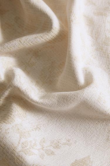 FRAMED FLORAL COTTON CHRISTMAS TABLECLOTH - Gold by Zara - Image 3