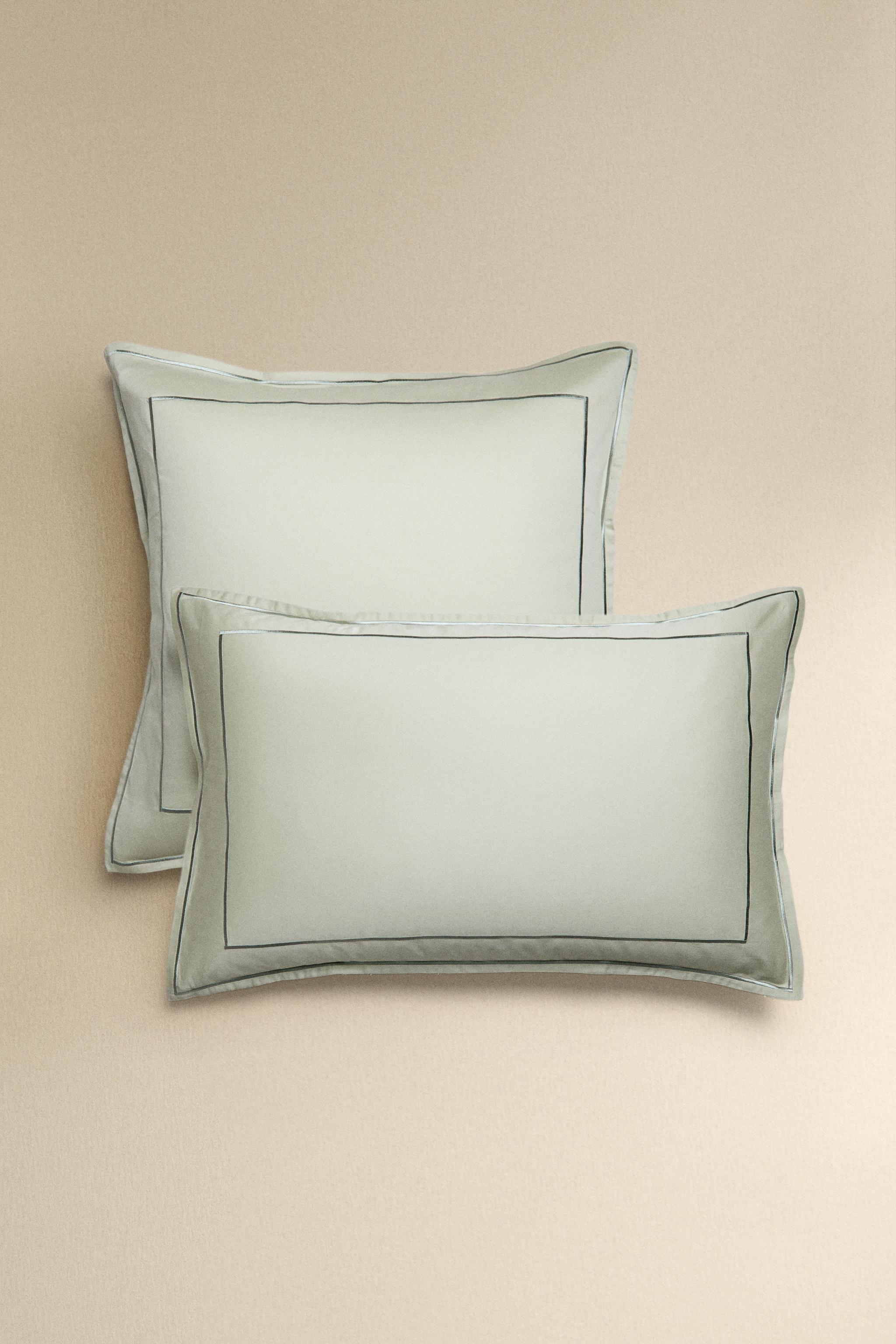 SATEEN PILLOWCASE WITH DOUBLE TRIM — Light green
