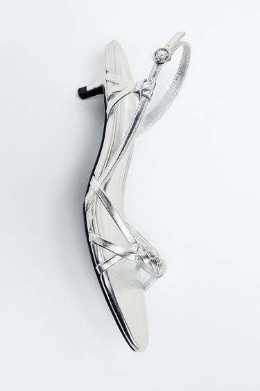 Zara METALLIC KITTEN HEEL SANDALS - Silver