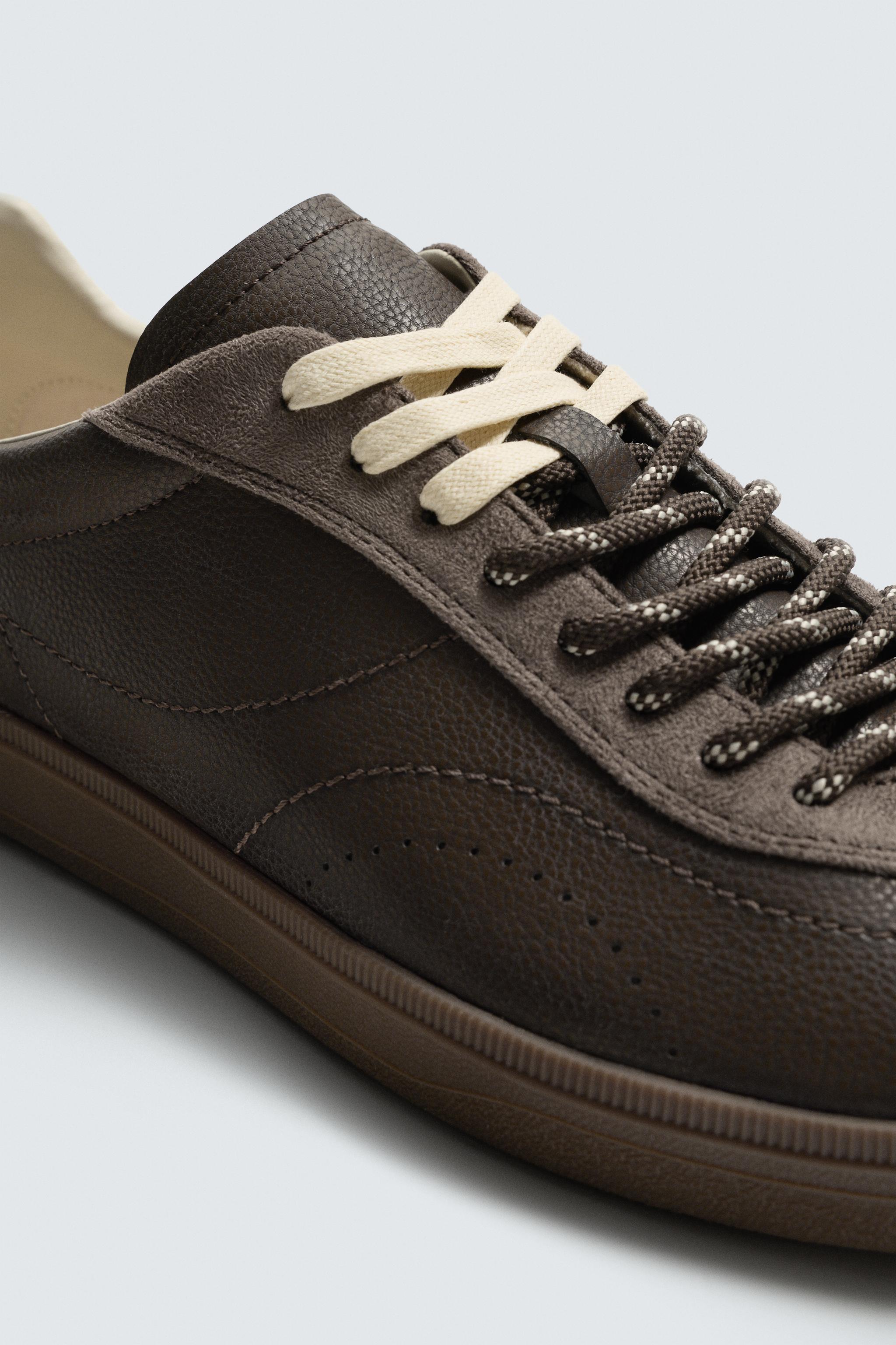 RETRO STYLE SNEAKERS
