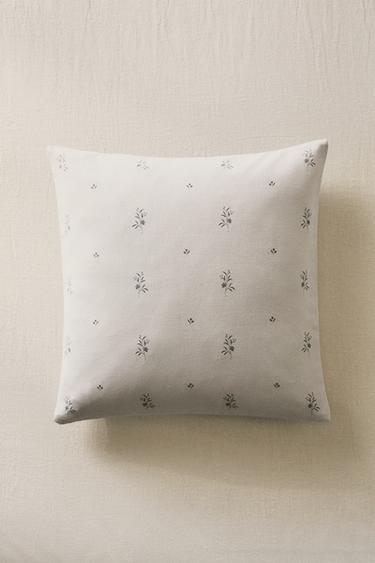 HOUSSE DE COUSSIN MINI-FLEURS - Écru de Zara - Image 5