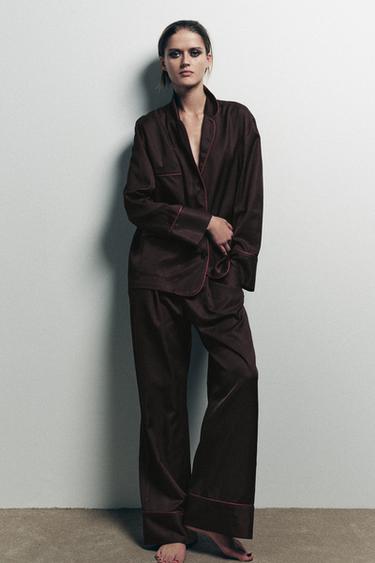 CAMISA PIJAMERA RAYAS CONTRASTE - Marrón de Zara