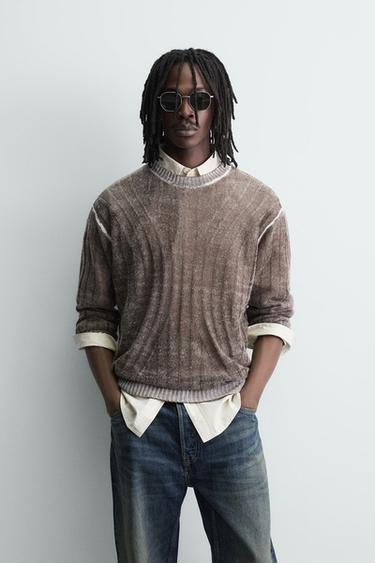 ABSTRACT JACQUARD JUMPER - Brown by Zara