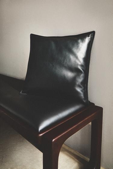 HOUSSE DE COUSSIN CUIR SURPIQÛRE - Noir de Zara - Image 5
