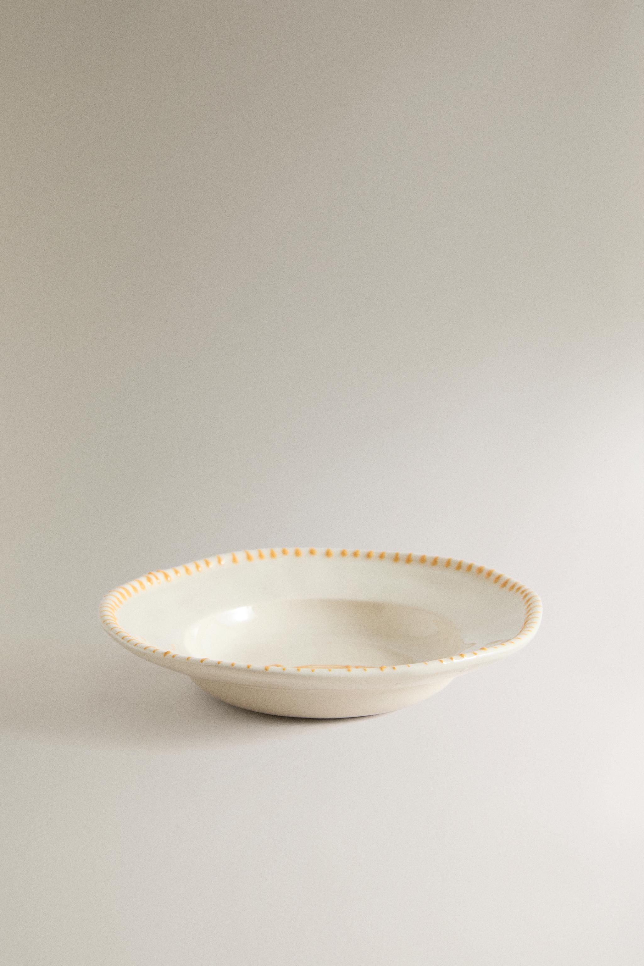 FISH EARTHENWARE DESSERT PLATE — Yellow (alternate view)