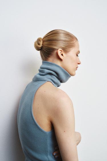 Zara HIGH NECK SLEEVELESS TOP - Light blue