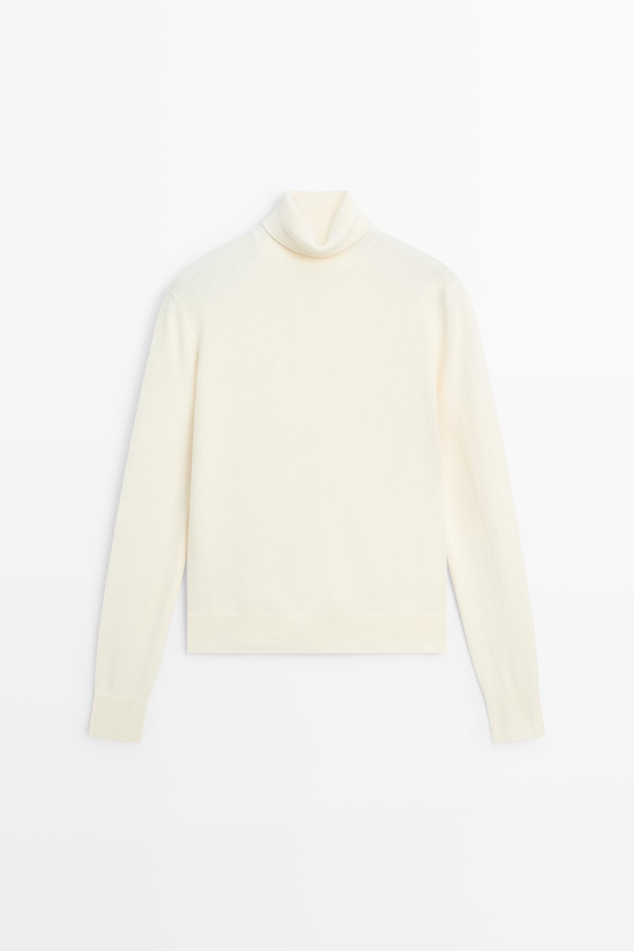 Wool blend knit turtleneck sweater — Ecru