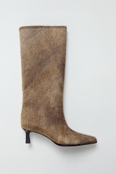 BOTA DE PELL KITTEN - blanc de Zara