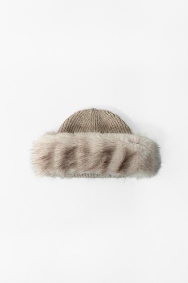 GORRO BEANIE PUNTO EFECTO PELO - Arena de Zara