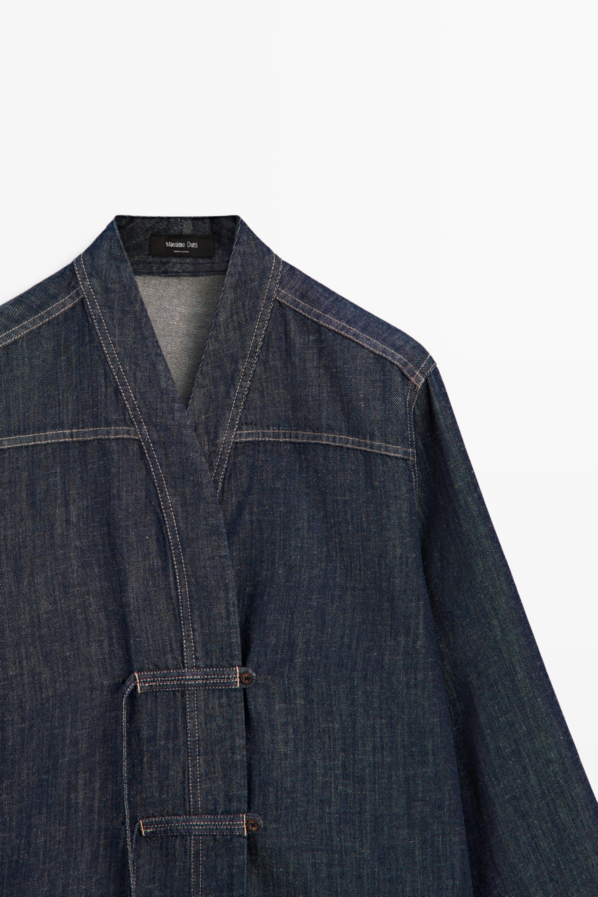 Surchemise en denim total look