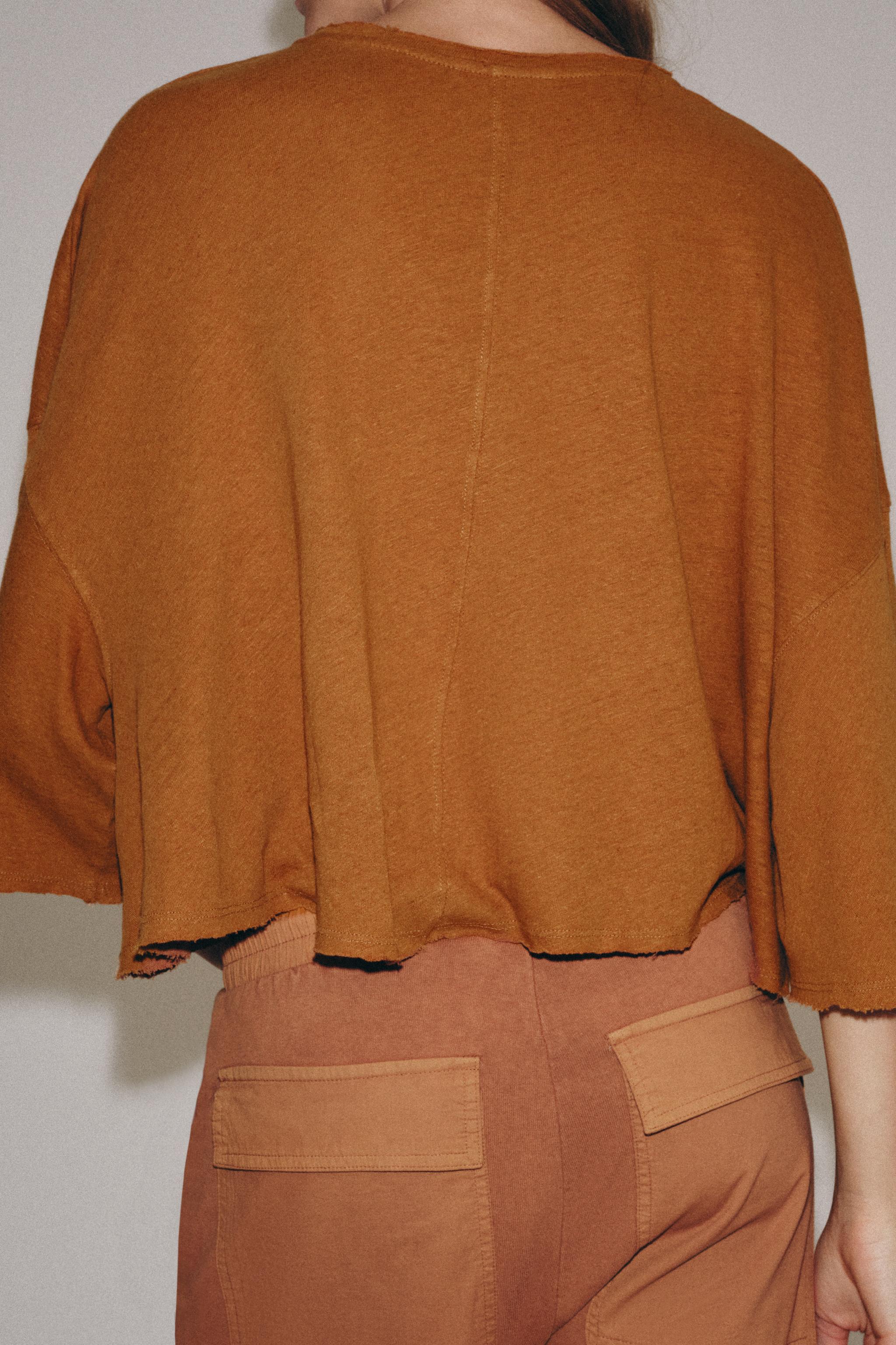 COTTON AND LINEN CAPE T-SHIRT
