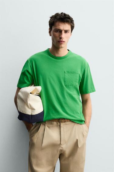 تيشرت RELAXED FIT بجيب - أخضر الخاص بـ Zara