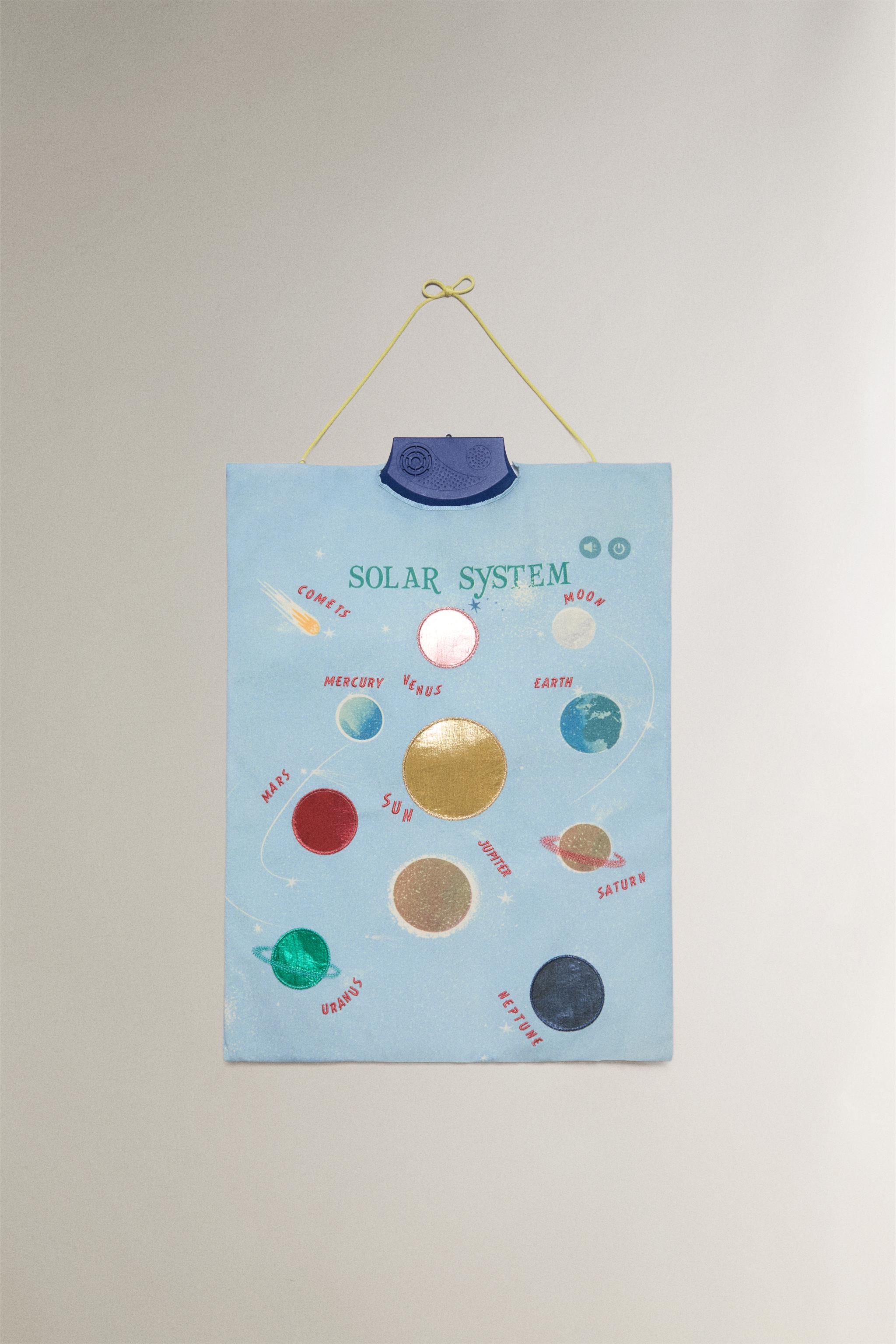CHILDREN'S SOLAR SYSTEM TOY WITH SOUND — Multicoloured